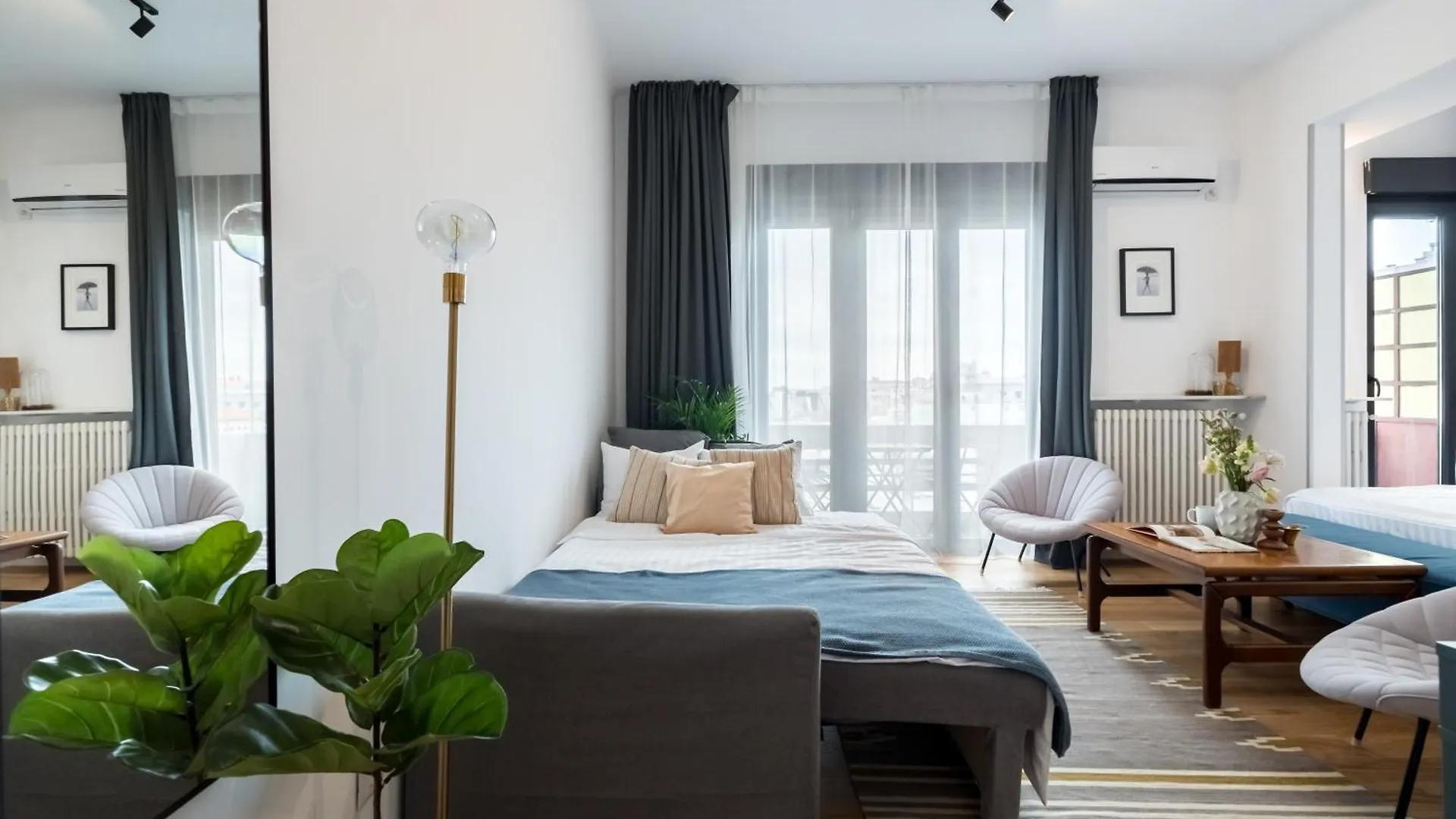 Intercontinental Luxury Studio Bucarest 0*,